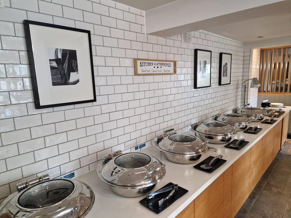 Food and drinks, Food, Breakfast, Continental breakfast, Buffet breakfast, English/Irish breakfast