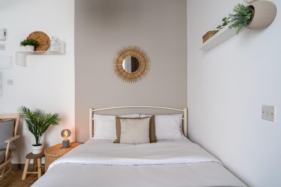 Orchid's Cozy Studio & Balcony in Larnaca Apartment in Larnaca