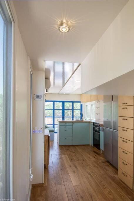 Kitchen or kitchenette, pet friendly, stove