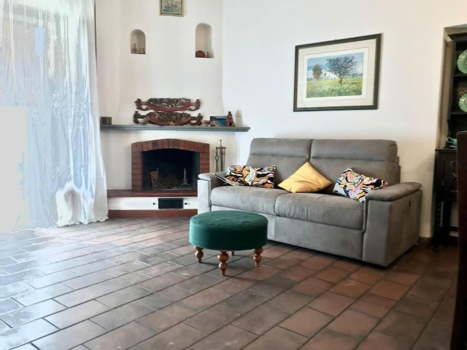 Living room, Seating area, flat iron