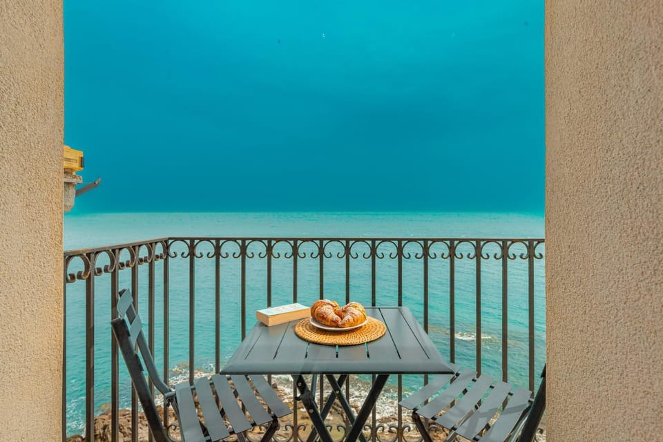 Jureka Sea View Apartment 2 Apartment in Cefalu