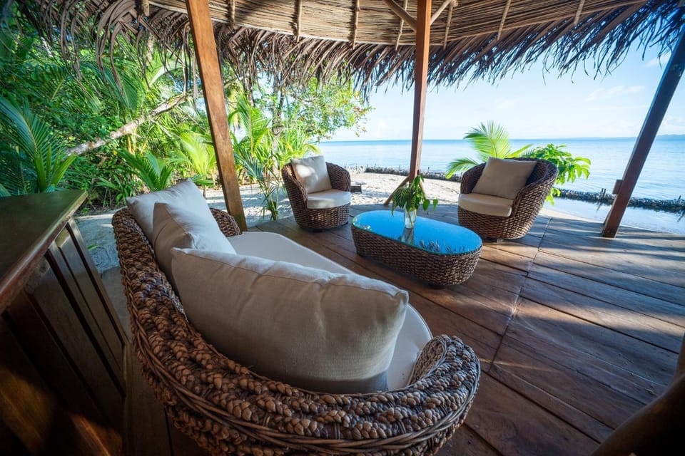 Beachfront House at La Vida Resort House in Bastimentos Island