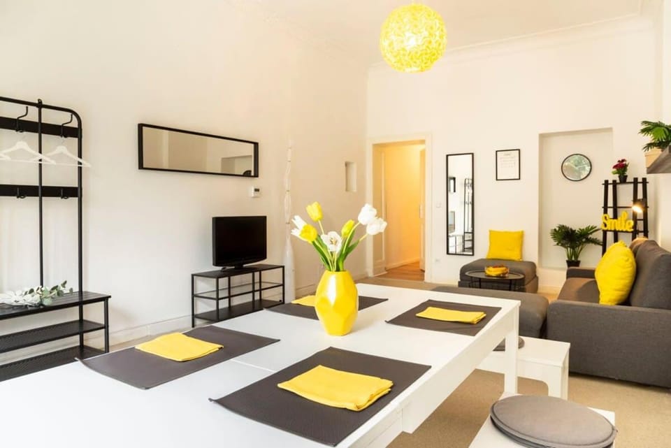 Modern 2 Bedroom Apartment in Berlin Schöneberg Apartment in Berlin