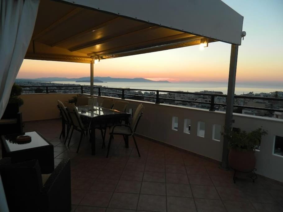 View (from property/room), Balcony/Terrace, Sea view, Sunrise, Sunset