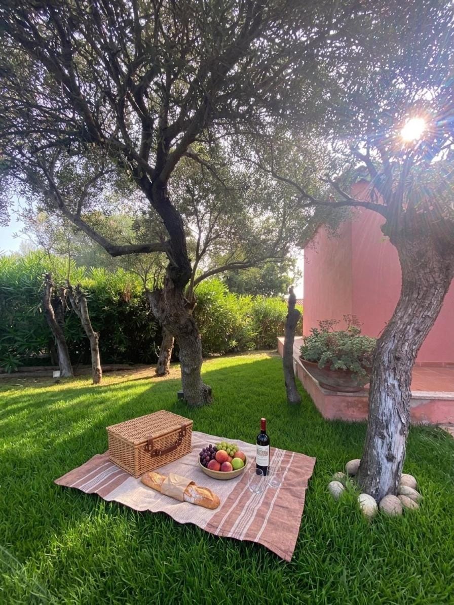Villetta girasole, piscina, vista mare, Wifi House in Sardinia