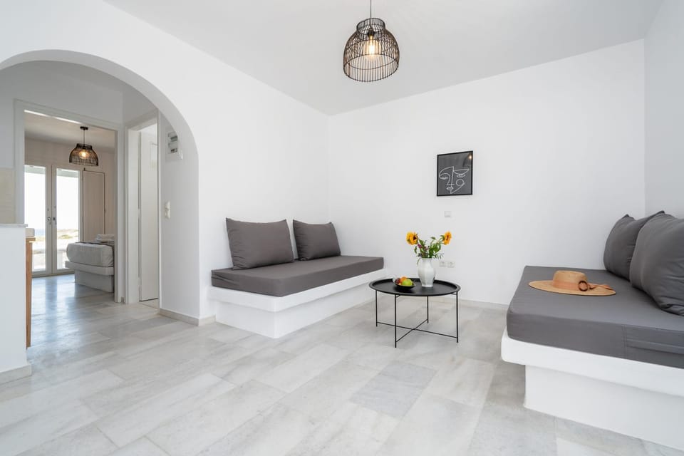 Celestial Seaview Apartments-Dionysios Apartment in Naxos