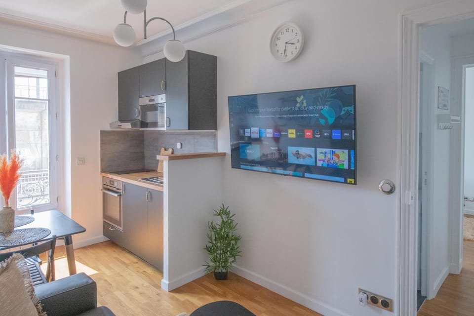 TV and multimedia, Kitchen or kitchenette, Dining area, minibar, pet friendly, stove