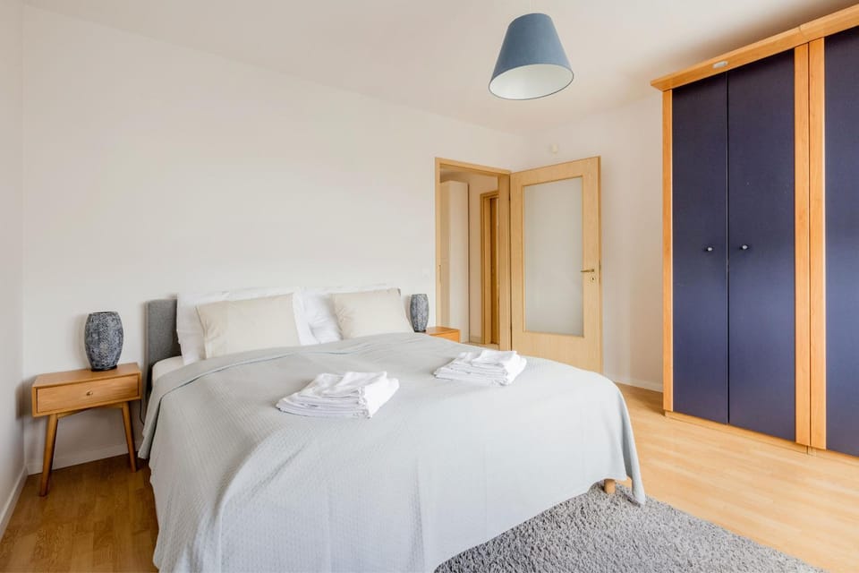 Bed, Bedroom, wardrobe