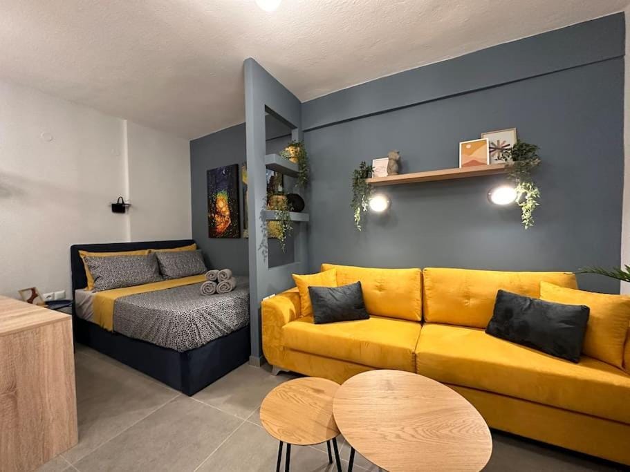 The YellowBlue Apartment, Downtown Thessaloniki Apartment in Thessaloniki