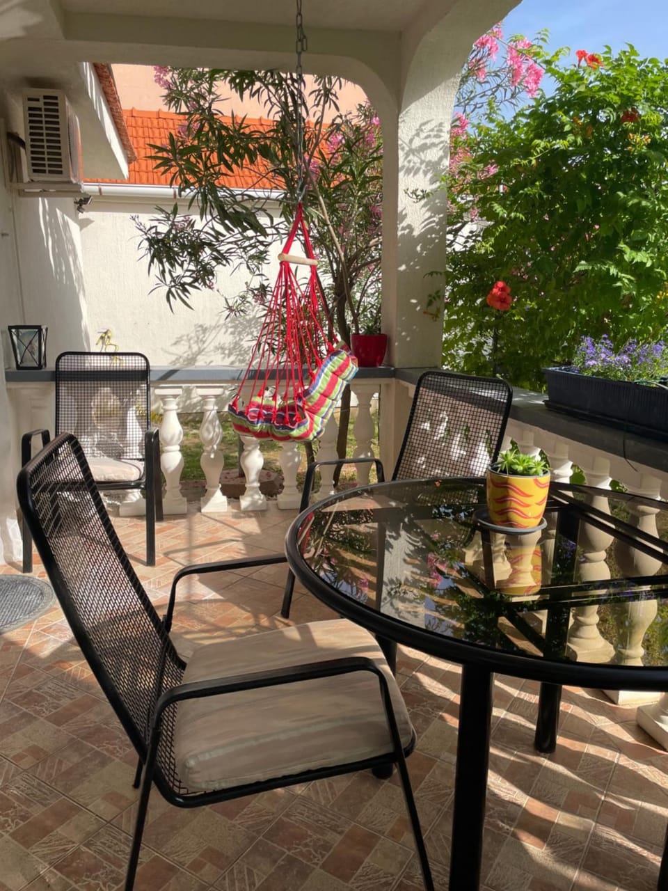 Day, Garden, Balcony/Terrace, Seating area, Dining area, Garden view