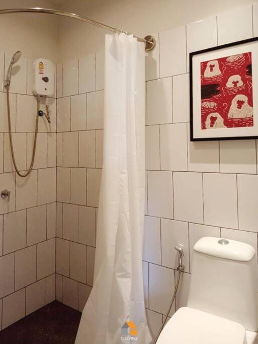 Shower, Toilet, Bathroom