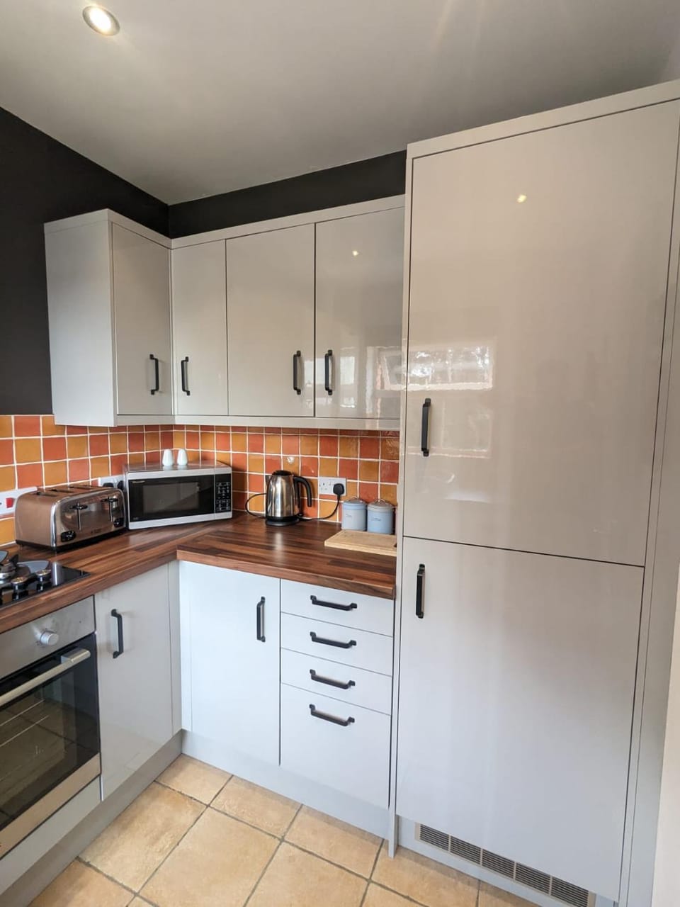 Kitchen or kitchenette, dishwasher, minibar, pet friendly, toaster