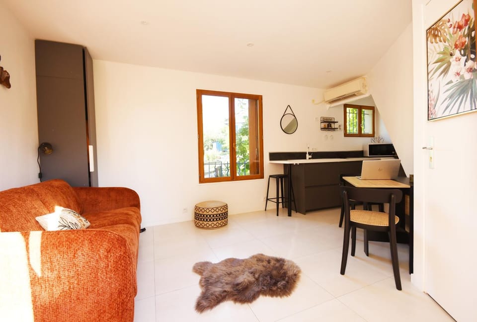 Studio - Confort - Climatisé - Le Refuge de Charles - Jardin Apartment in Île-de-France