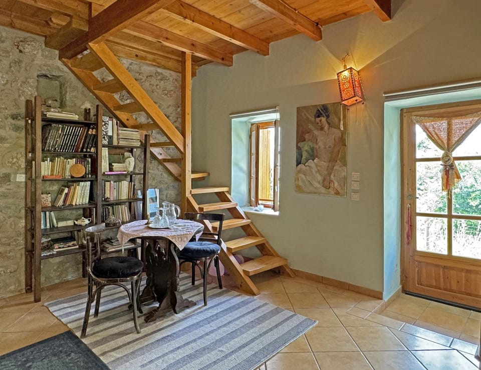 Library, Living room, Seating area