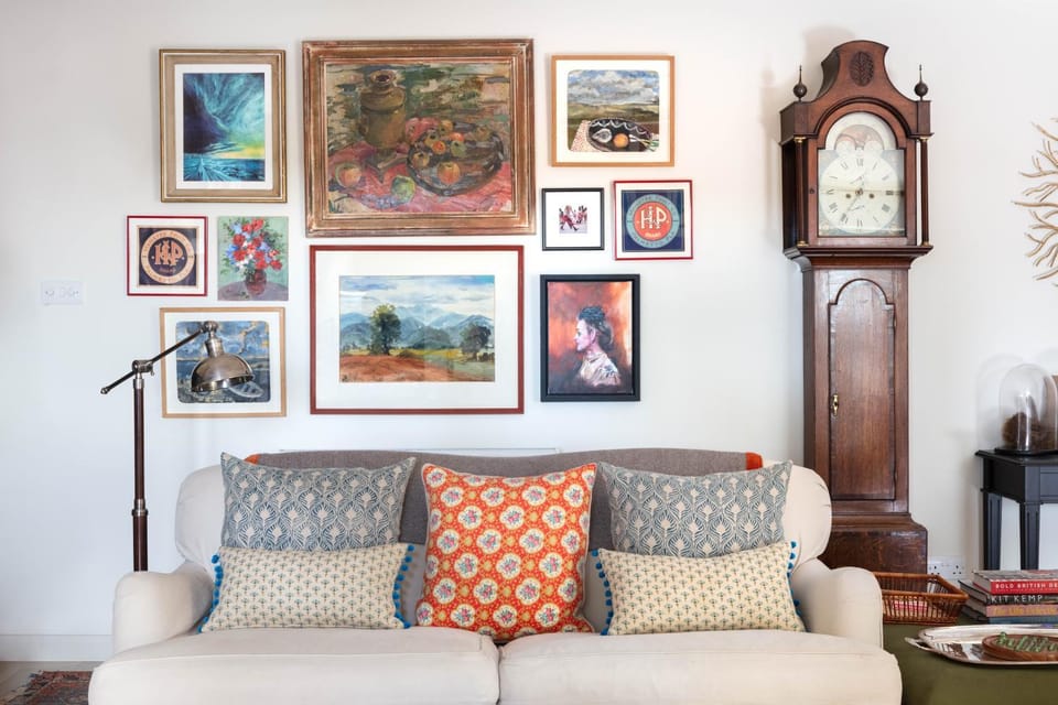 Nest Stay By The Butler Collection House in Horsham District