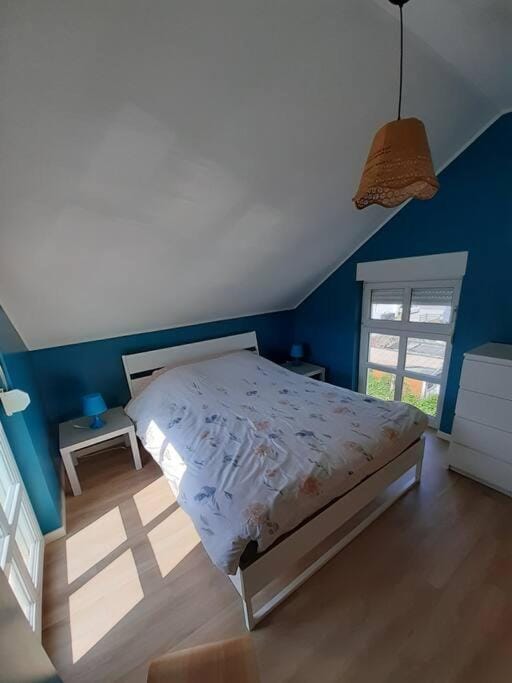 Bed, Photo of the whole room, Bedroom