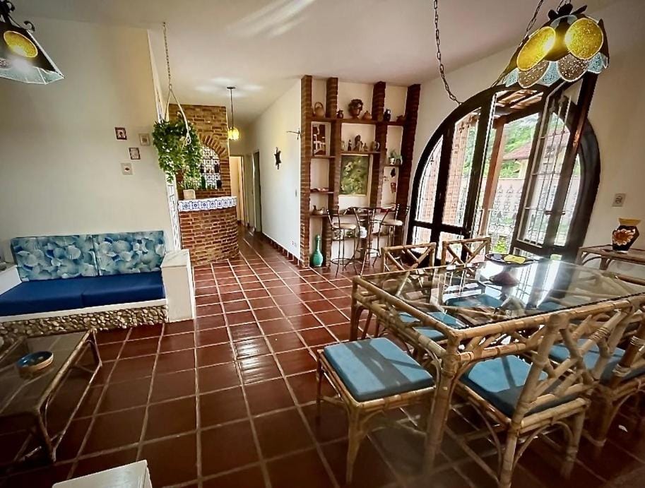 Communal lounge/ TV room, Living room, Dining area