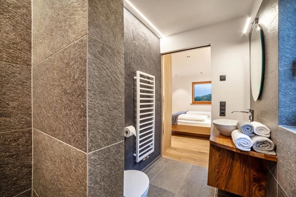 Bathroom, Living room