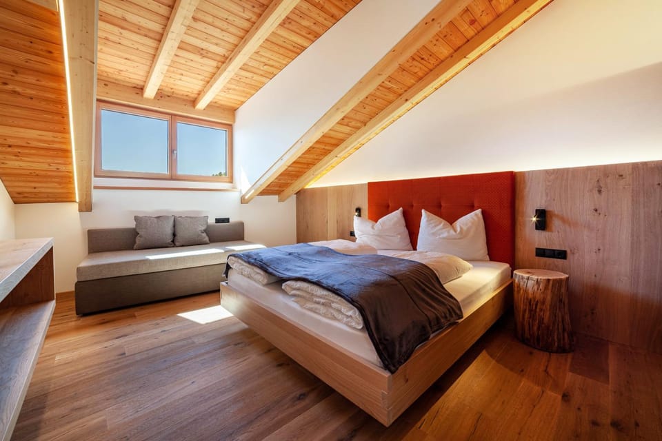 Property building, Living room, Bedroom