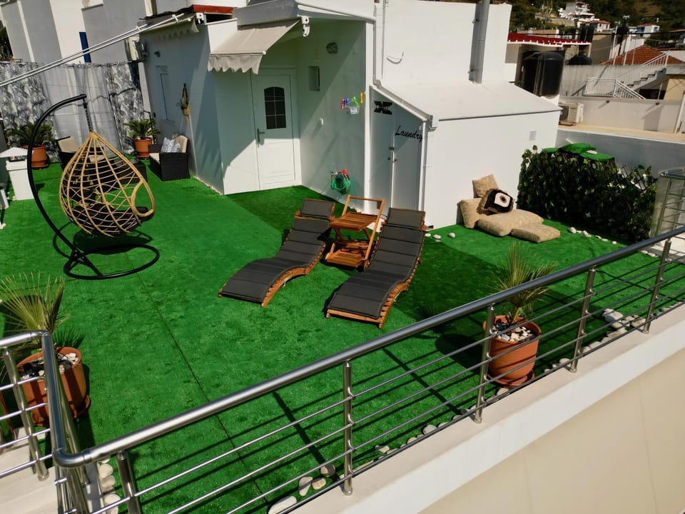 Property building, sunbed