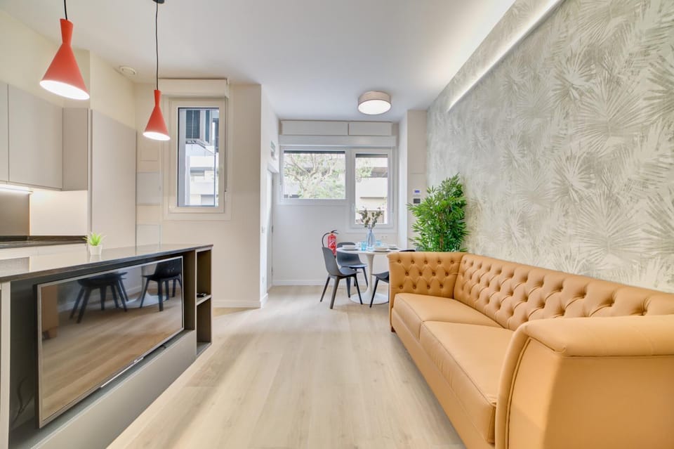 TV and multimedia, Living room, Dining area