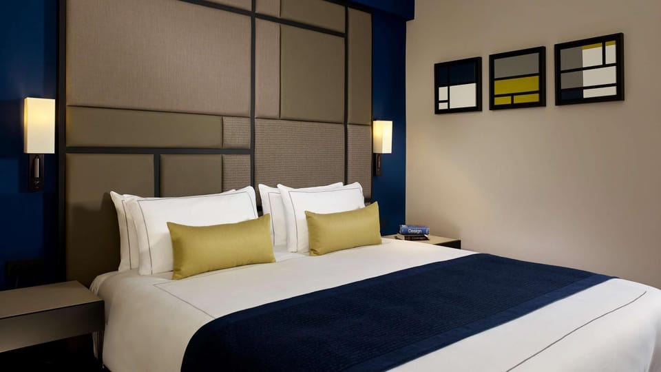 Photo of the whole room, On site