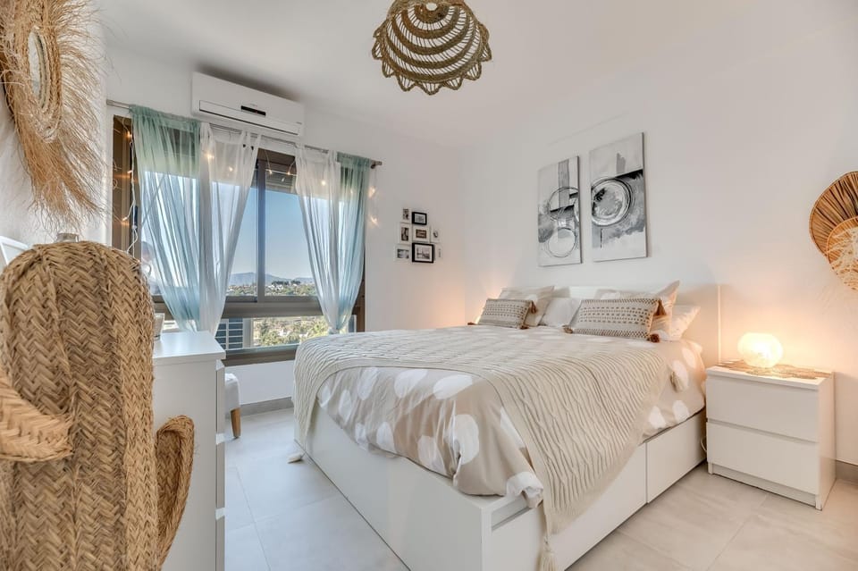 Living room, Bedroom