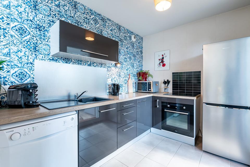 Calme et verdure: vue montagne - terrasse - wifi Apartment in Grenoble