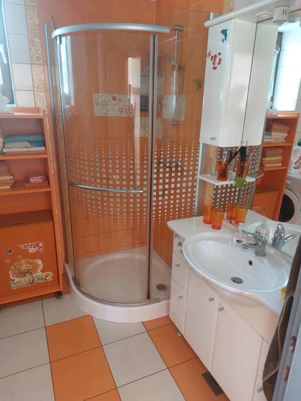 Shower, Bathroom
