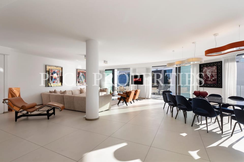 Paca Properties -401- 5 Chambres Luxe Apartment in Cannes