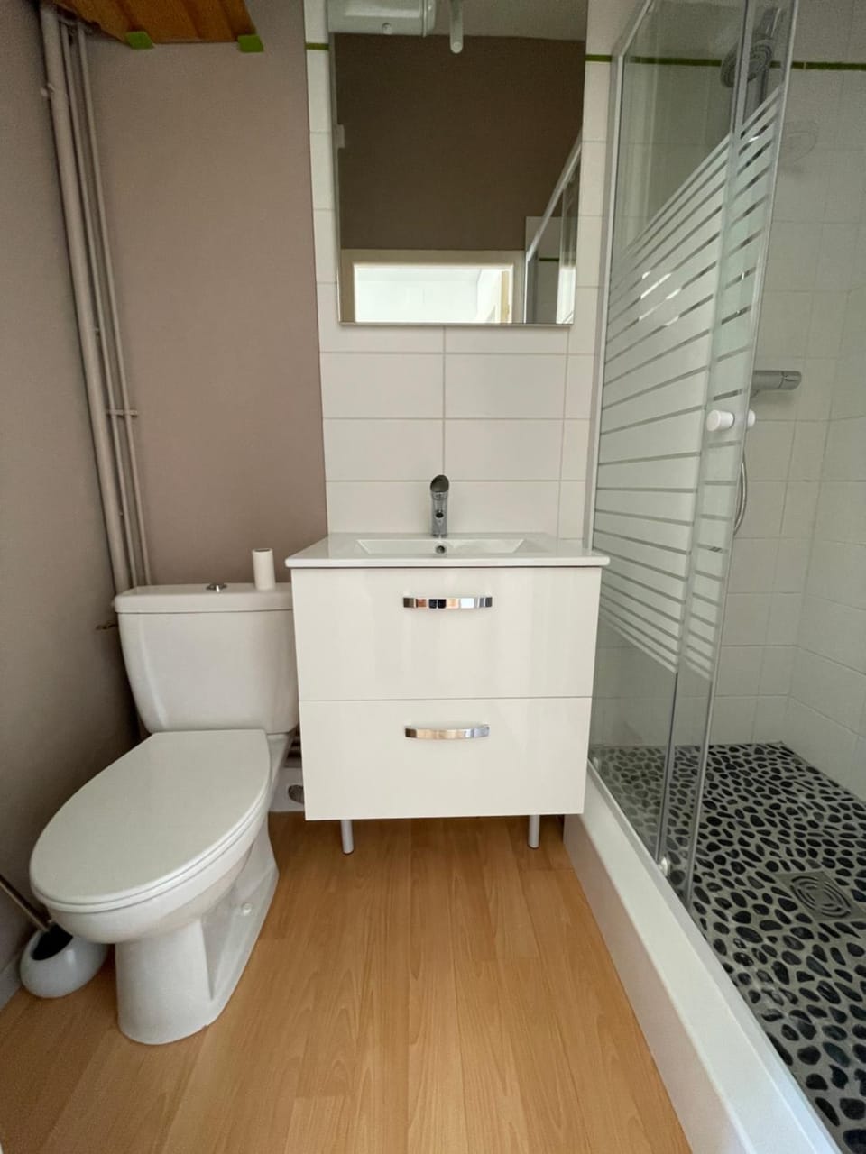 Shower, Toilet, Bathroom