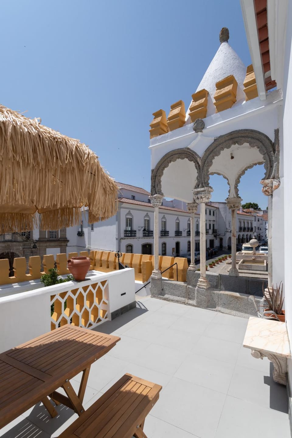 Patio, View (from property/room), Balcony/Terrace, Dining area, sunbed