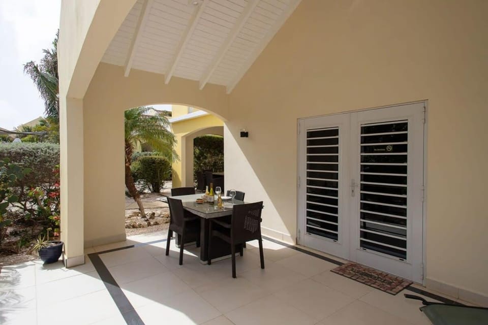 Caracara E1 Relax & Dive Resort Bonaire Village Apartment in Venezuela
