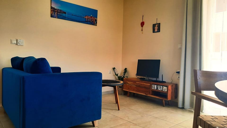 TV and multimedia, Seating area