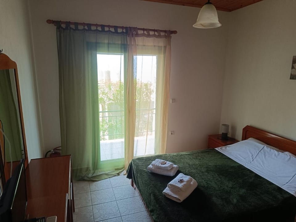 Verde e Mare apartments-Marathias Apartment in Peloponnese, Western Greece and the Ionian