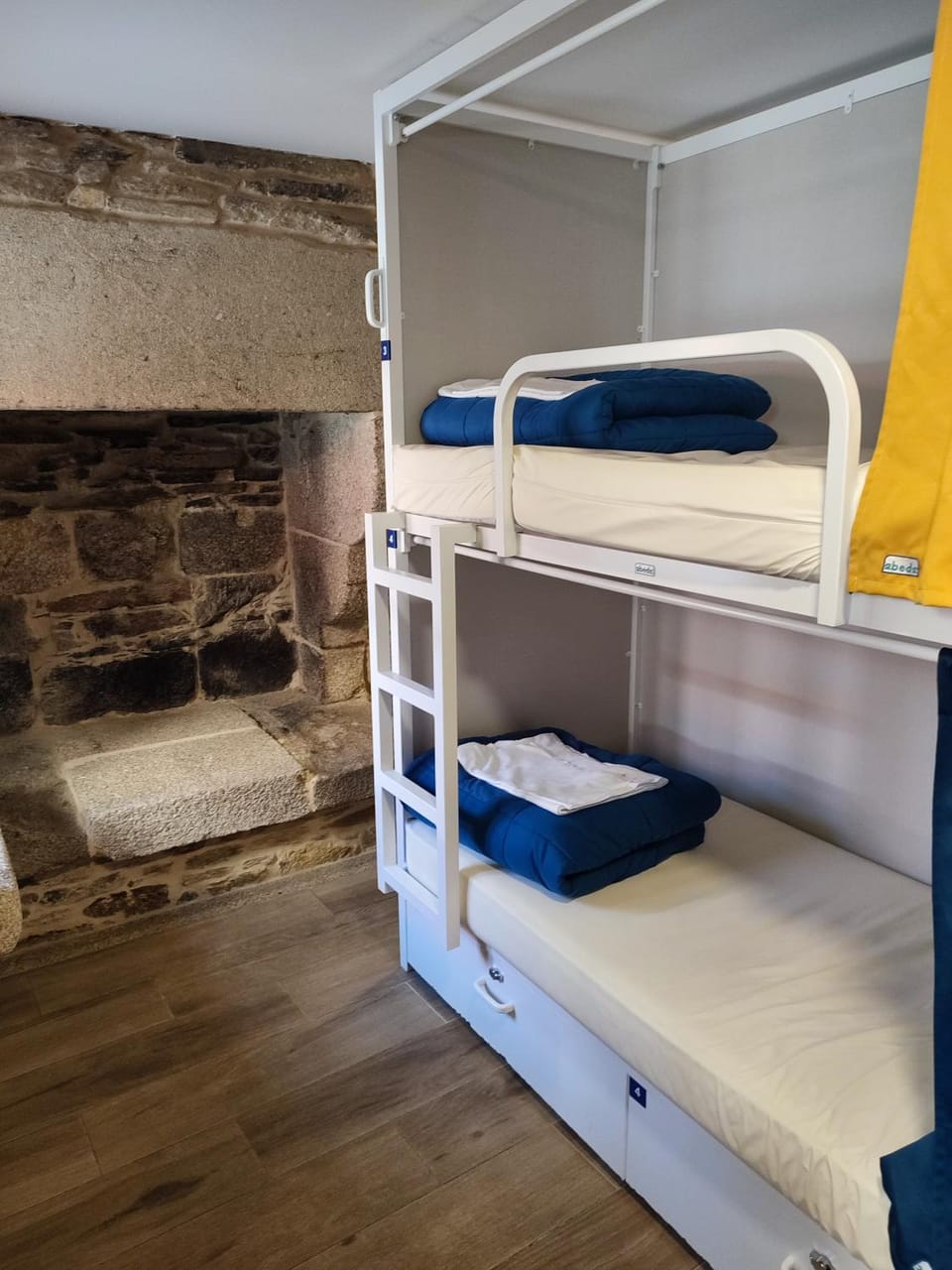 Bed, Bedroom, bunk bed