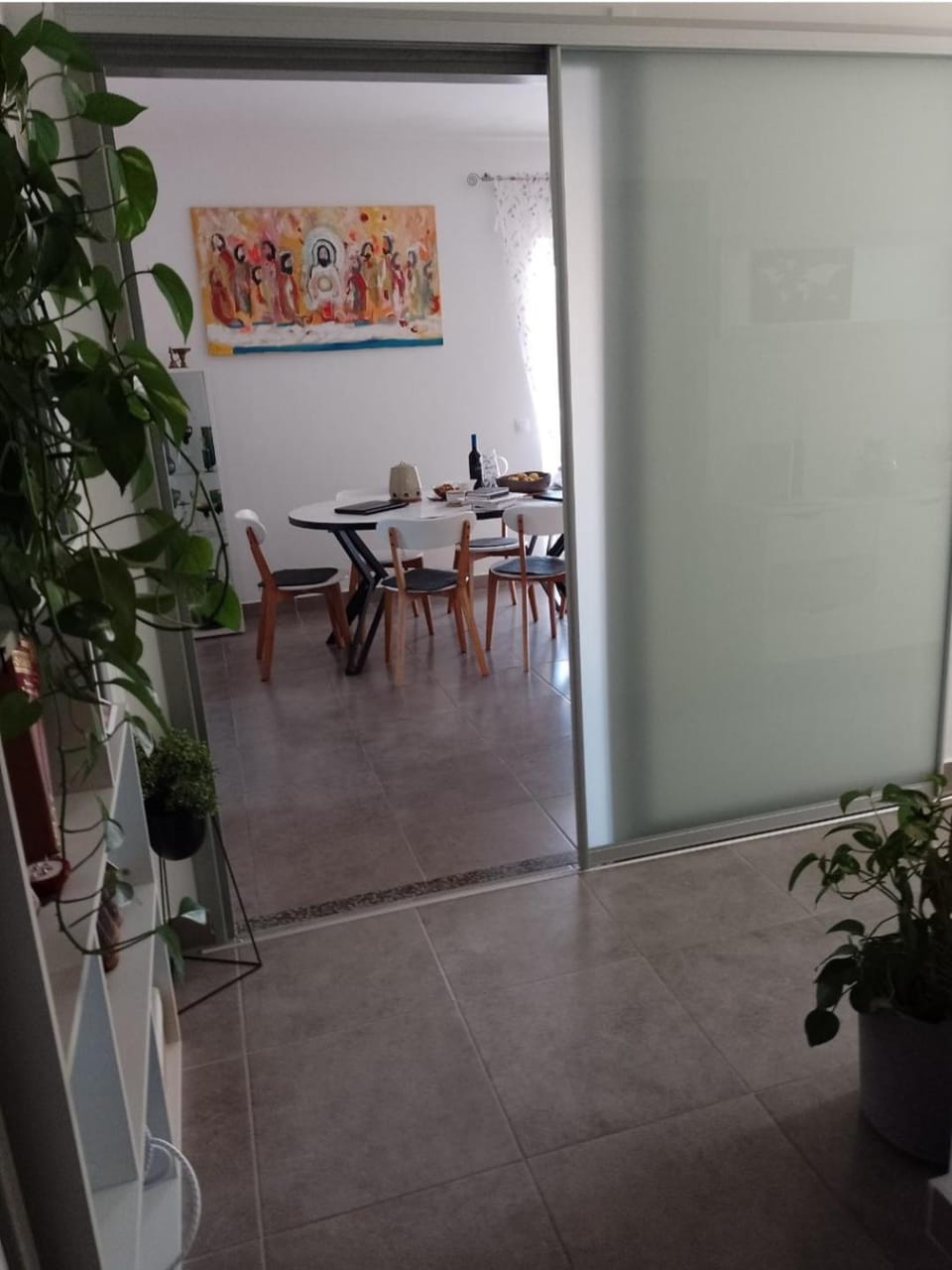 Seating area, Dining area