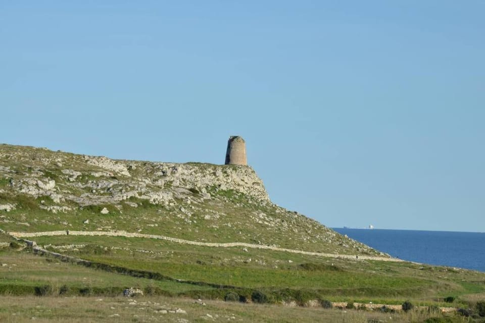 Nearby landmark