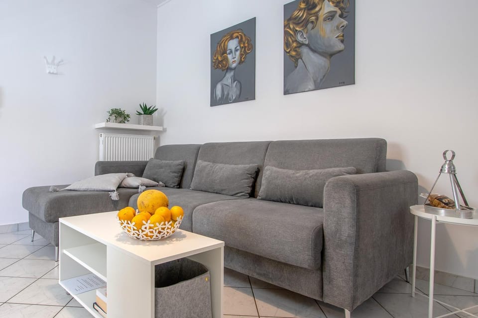 Easy Living City Apartment Apartment in Chania