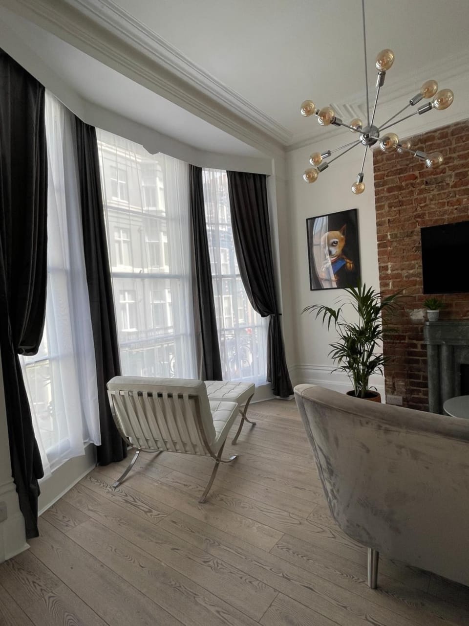 TV and multimedia, Living room, Seating area