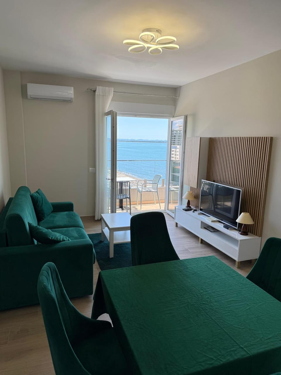 Sea La Vie Apartment in Europe