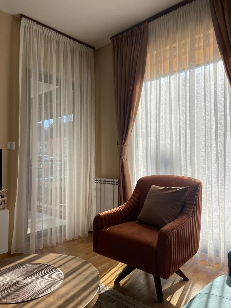 Living room, Photo of the whole room, Seating area