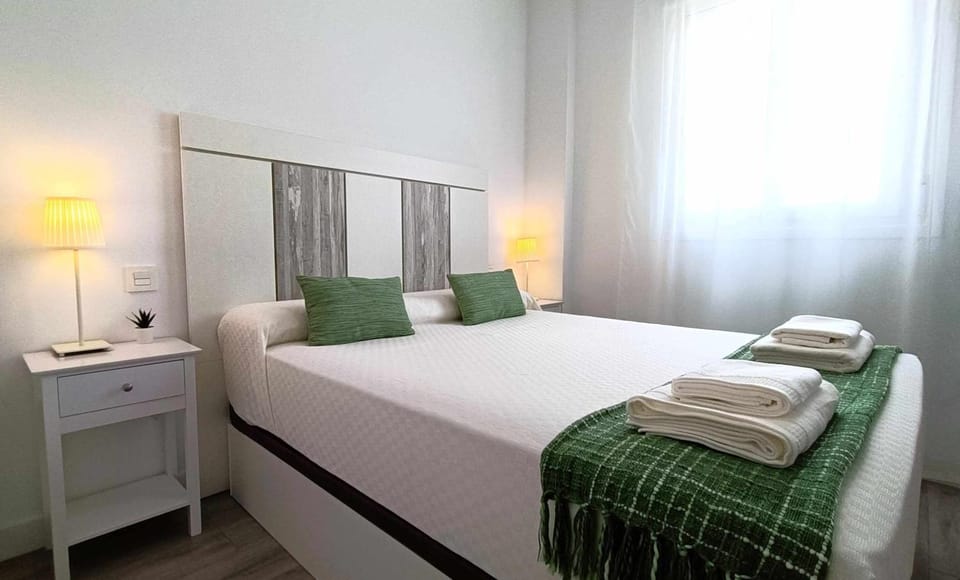 Piso nuevo La Princesa centro y playa Apartment in Malaga