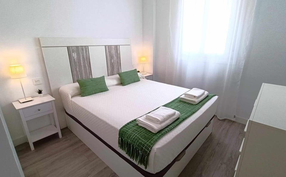 Piso nuevo La Princesa centro y playa Apartment in Malaga