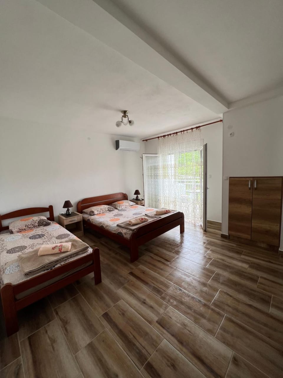 Apartment Kovach Kuti Apartment in Kotor Municipality