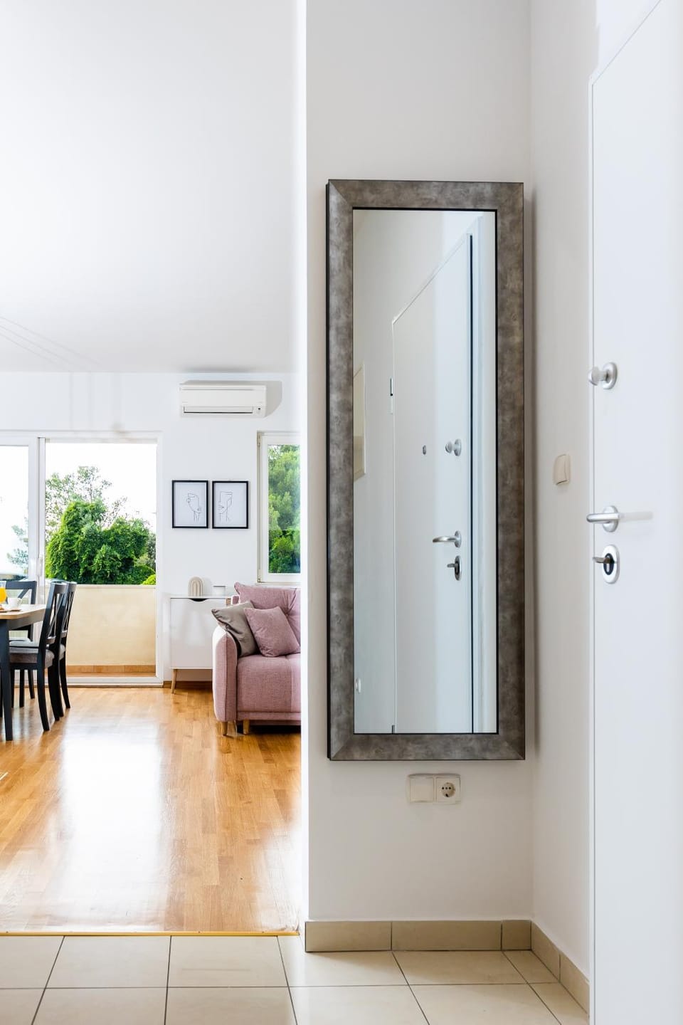 Facade/entrance, Living room