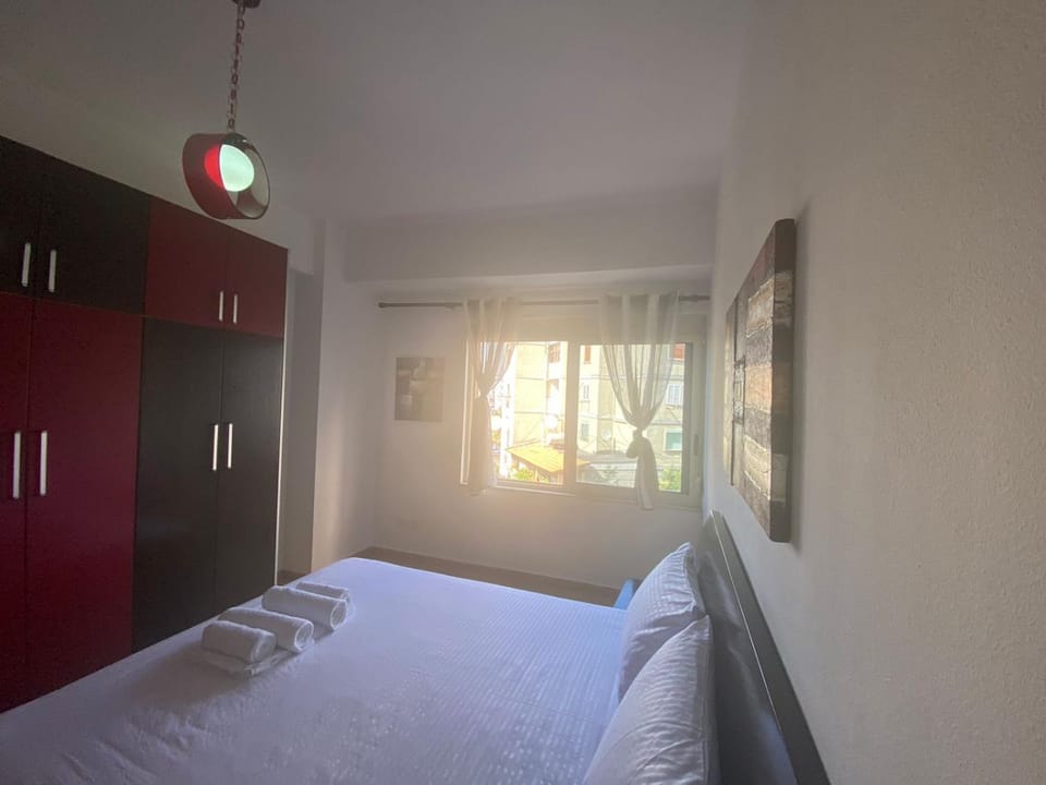 Bed, Photo of the whole room, Bedroom, wardrobe