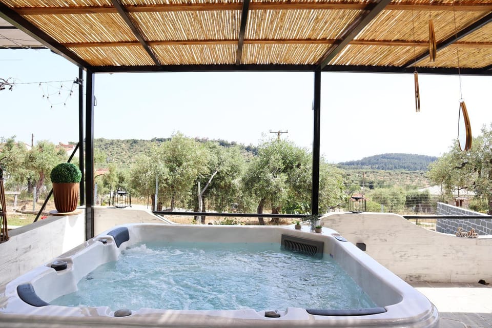 Thassion-ikea Jacuzzi Hydromassage Villa in Thasos