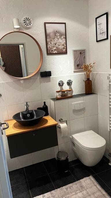 Toilet, Bathroom