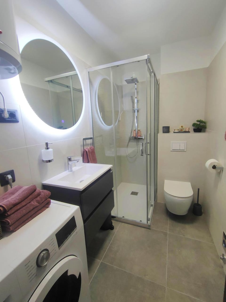 Shower, Bathroom